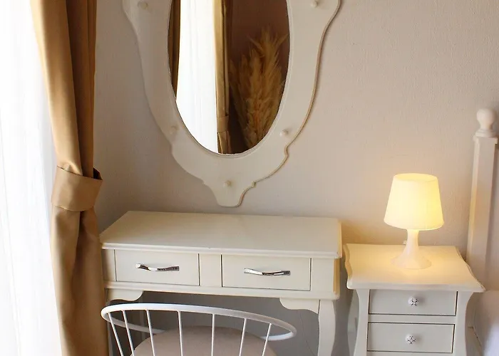 Viya Boutique Szálloda