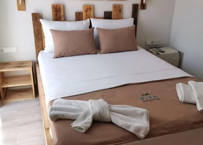 Viya Boutique Hotel *